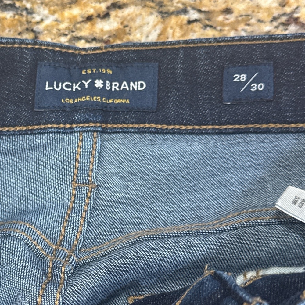 Lucky Brand Men's  Straight Leg Jeans in Dark Blue - Picture 5 of 8